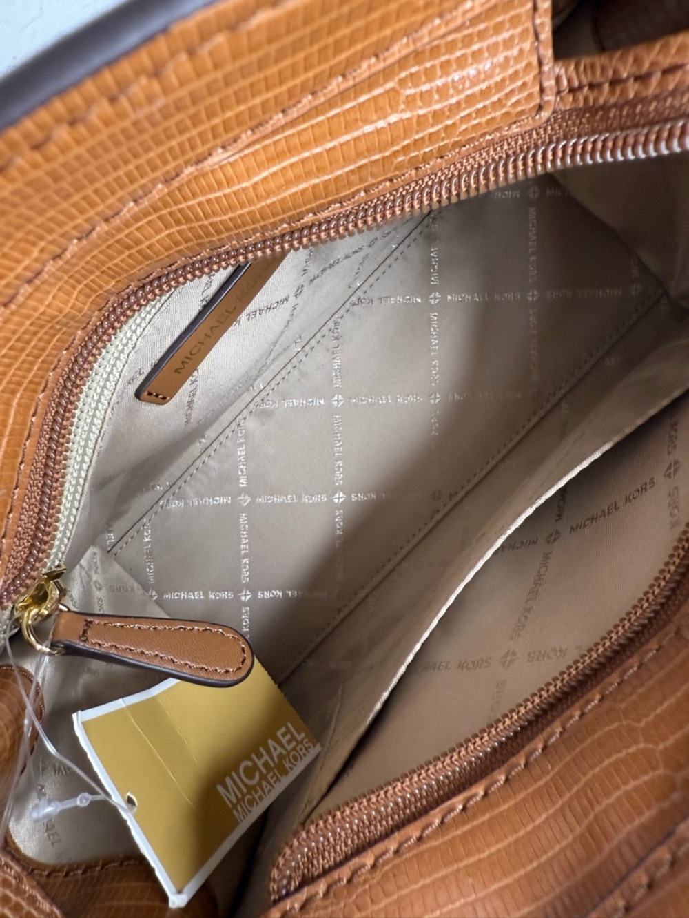 Michael Kors Small Hamilton Crocodile embossed leather Satchel Crossbody Luggage - Picture 9 of 10